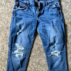 Judy Blue Boyfriend Fit Distressed Jeans